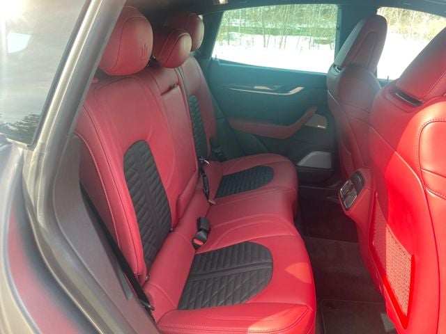 2022 Maserati Levante Modena